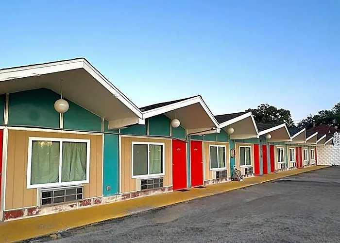 Motel Gray Plaza 2*