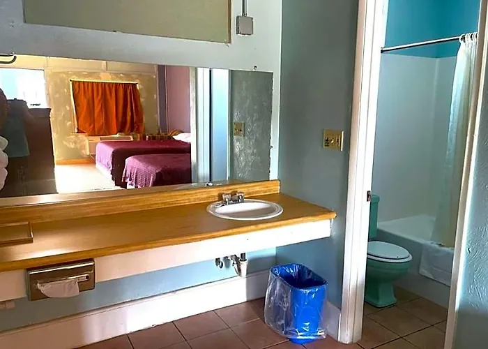 Motel Gray Plaza 2*