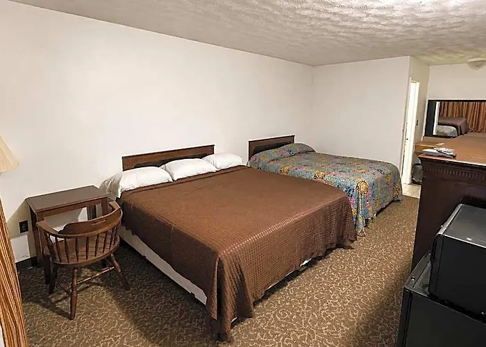 Gray Plaza Motel Benton