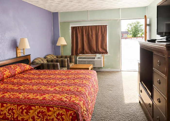Gray Plaza Motel Benton
