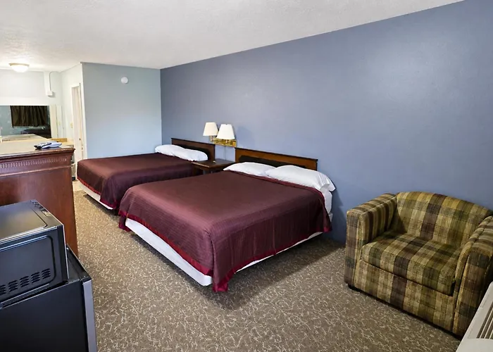 Gray Plaza Motel